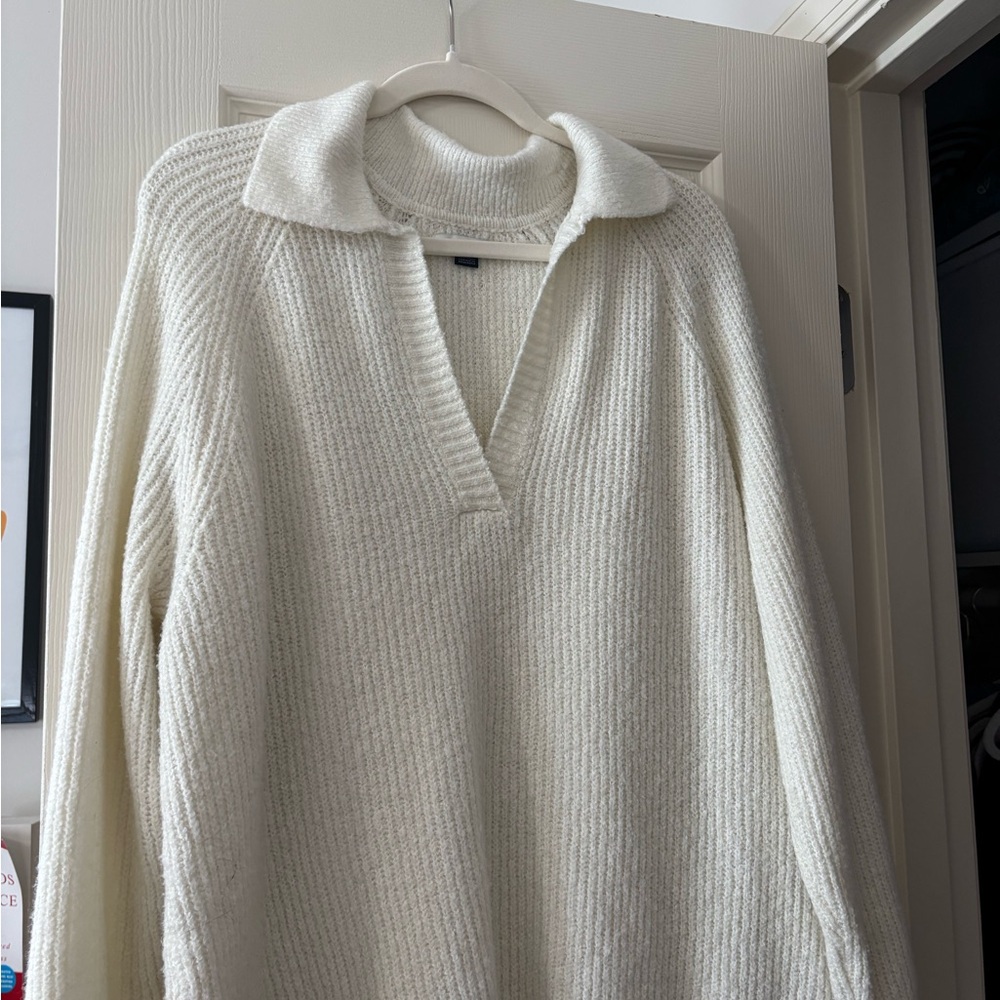 Women's White Sweater